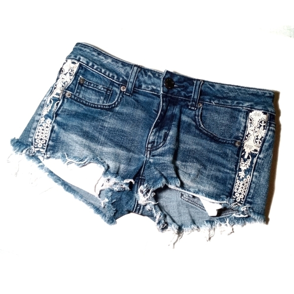 American Eagle Outfitters Embroidered Shorts - Picture 1 of 8
